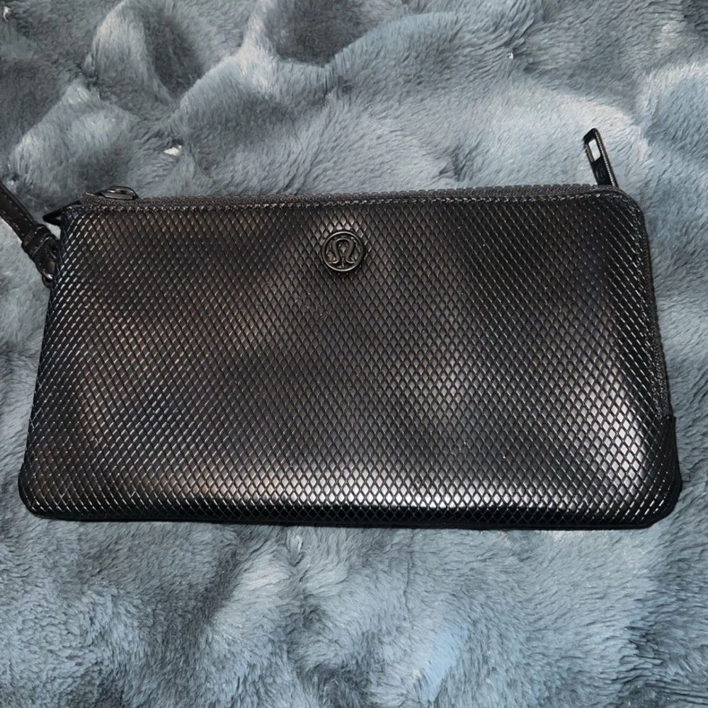 Lululemon Black Wallet Wristlet